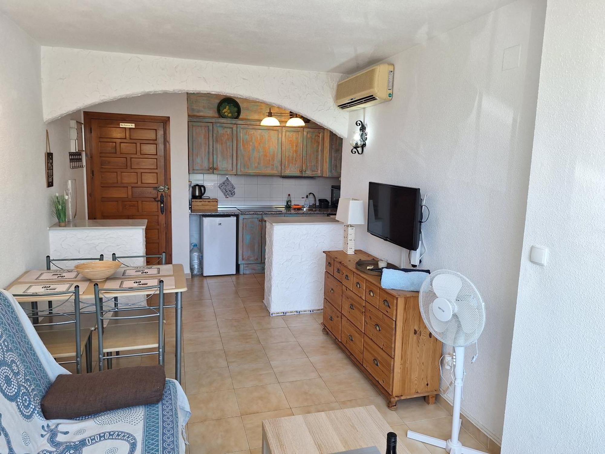Bebi Casa Apartment Τορεβιέχα Εξωτερικό φωτογραφία